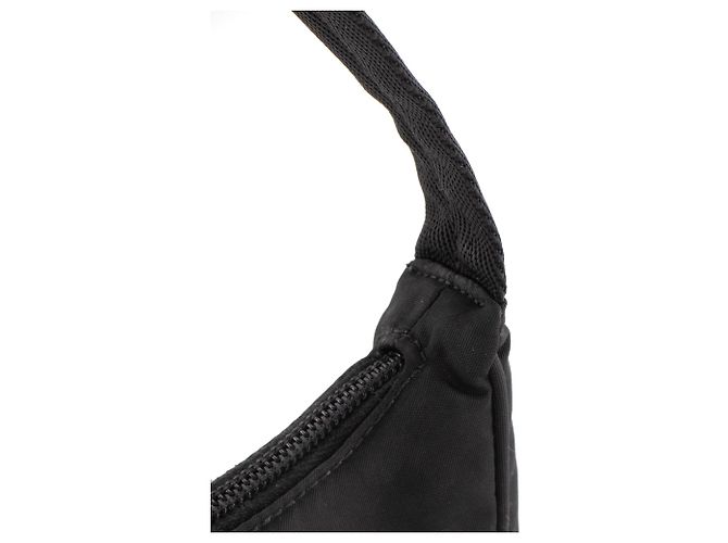 PRADA - Borsa a spalla Re-Edition 2000 Prada in re-nylon nero - vista 5