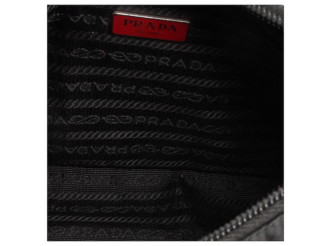 PRADA - Borsa a spalla Re-Edition 2000 Prada in re-nylon nero - vista 7