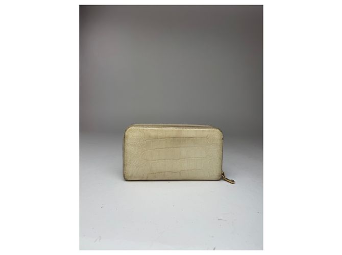 Vintage Miu Miu Leather wallet white - view 2