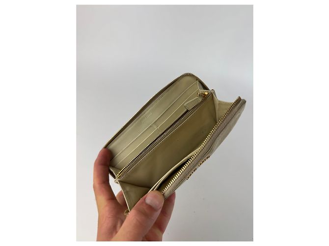 Vintage Miu Miu Leather wallet white - view 5