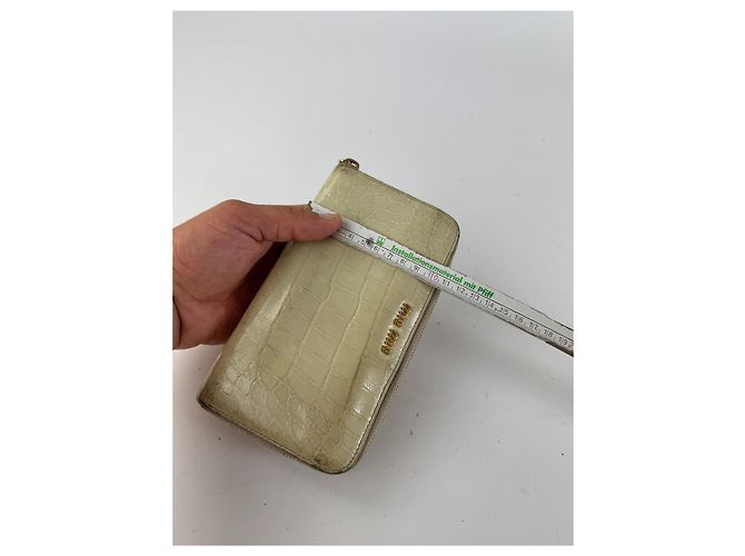 Vintage Miu Miu Leather wallet white - view 8