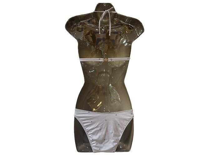 Bikini de dos piezas Chanel 2024 Coco Beach en plata con logo CC, talla FR 38 Hardware de plata - vista 11
