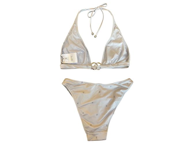 Bikini de dos piezas Chanel 2024 Coco Beach en plata con logo CC, talla FR 38 Hardware de plata - vista 12