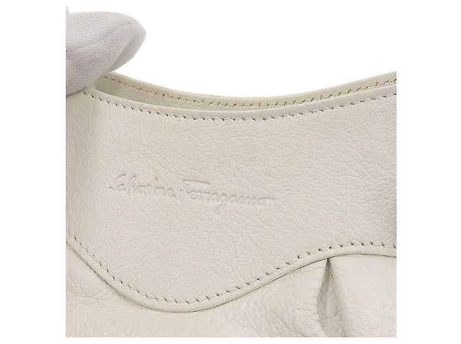 Borsa a Spalla in Pelle Salvatore Ferragamo Bianco - vista 6