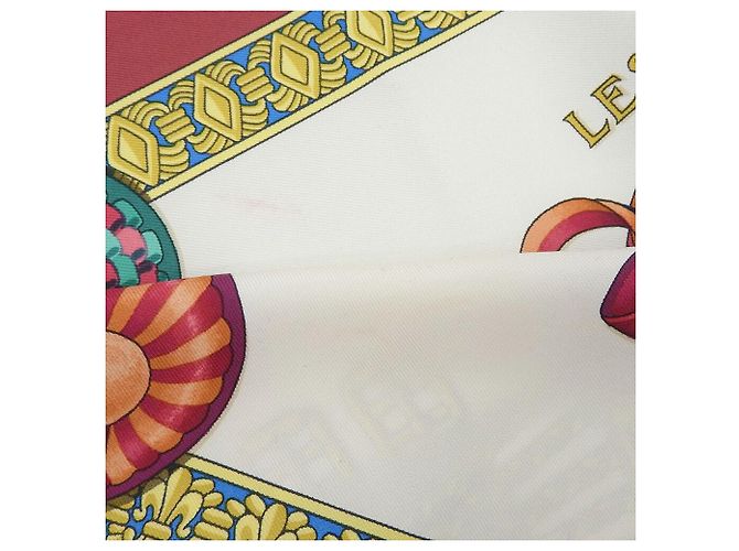 Foulard in seta Hermès 90 cm Rosso - vista 5