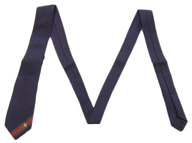 Cravatta stretta in seta Gucci blu navy con ape - vista 2
