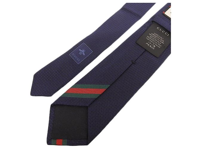 Cravatta stretta in seta Gucci blu navy con ape - vista 4