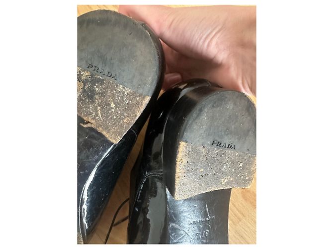 Scarpe Prada da Donna in Ottime Condizioni - vista 3