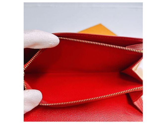 Louis Vuitton Sarah Geldbörse Rotes Leder - Ansicht 5