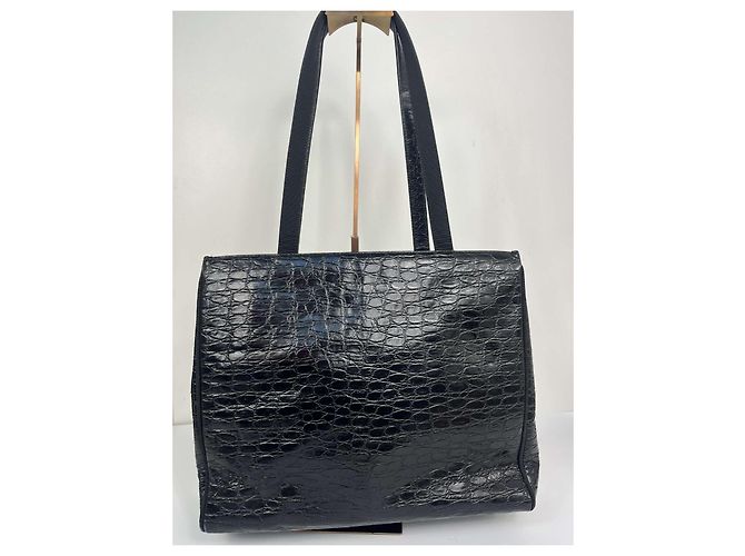 Borsa Salvatore Ferragamo Vara in pelle nera effetto coccodrillo - vista 2