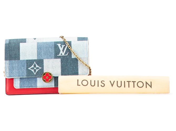 Portefeuille Chaîne Fiore en Patchwork Denim Monogram Bleu Louis Vuitton - vue 10