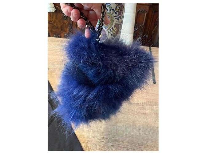 Autre Marque Clutch in pelliccia di VOLPE blu fiordaliso e pelle nuova Blu chiaro - vista 9