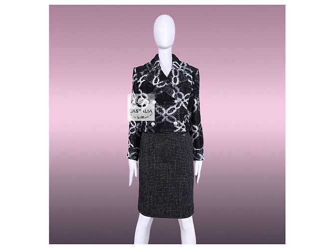 Chanel Neue Werbekampagne 2019 Schwarze Tweedjacke 34 FR - Ansicht 4