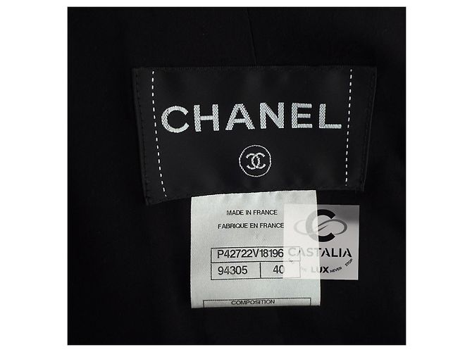 Chanel Schwarze Tweed-Cape-Jacke Paris / Saint-Tropez 40 FR - Ansicht 15
