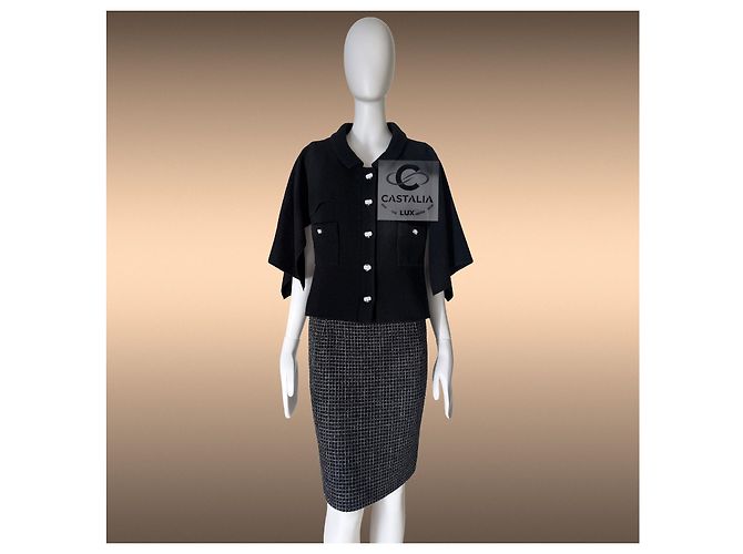 Chanel Schwarze Tweed-Cape-Jacke Paris / Saint-Tropez 40 FR - Ansicht 4