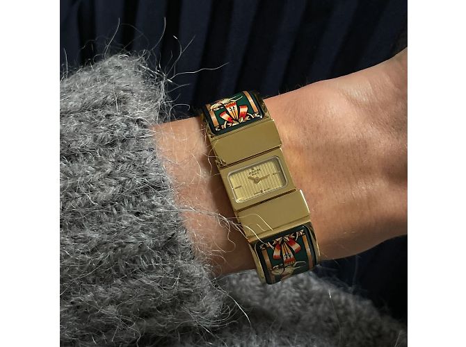 Orologio Hermès Loquet, modello LO1.210 per donne. D'oro - vista 4