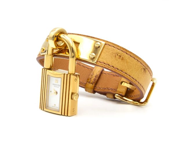 Reloj Hermès Kelly chapado en oro con correa de cuero de avestruz Dorado - vista 2