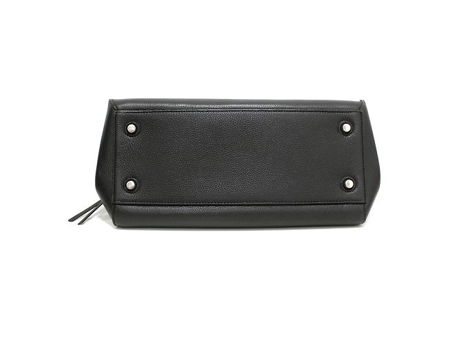 Céline Bolso Celine Edge en cuero negro, con un solo asa de cuero negro para un fácil transporte. - vista 7