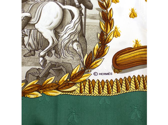 Bufanda Hermès Le Carré. Verde - vista 3