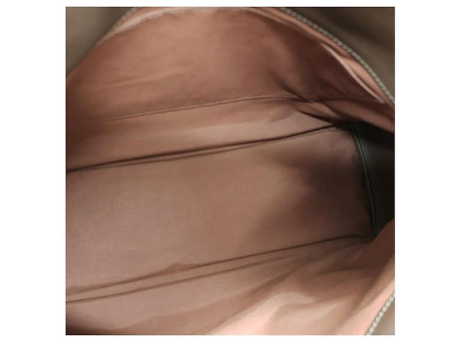 Trim Heeboo-Tasche von Hermès. Beige - Ansicht 8