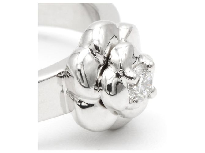Anello Chanel Camelia in oro bianco 18K e diamante Argento - vista 3