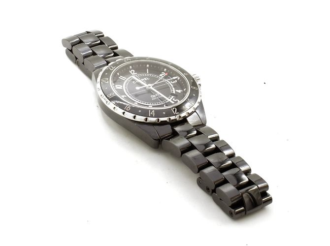 Chanel J12 GMT Uhr aus schwarzer Keramik - Ansicht 9