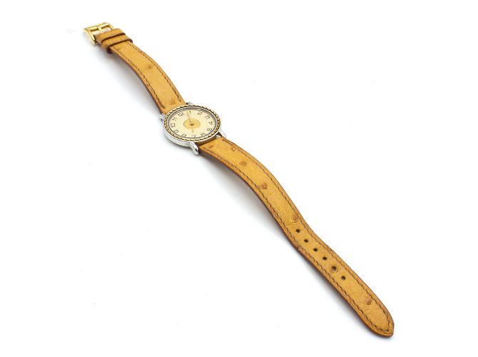 Relógio Sellier da Hermès. Dourado - vista 3