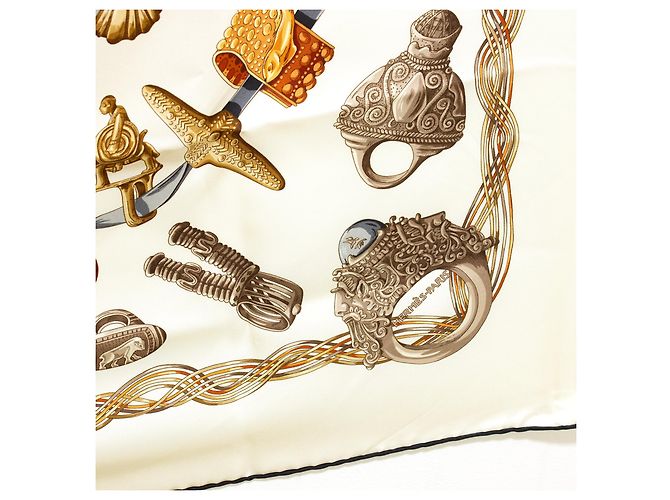 Sciarpa di seta Hermès Alliance du Mondo crema 90x90 Crudo - vista 6