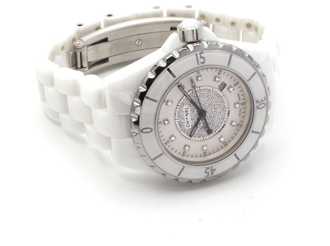 Chanel J12 Uhr aus weißer Keramik mit Diamanten - Ansicht 3