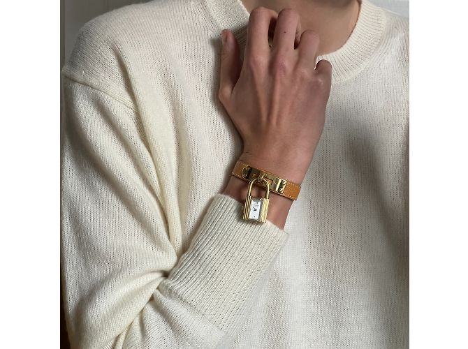 Kelly-Uhr von Hermès Golden - Ansicht 2