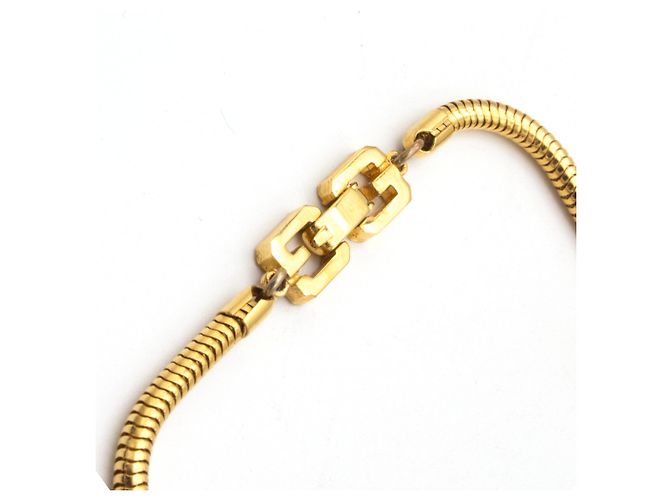 Collana Givenchy in metallo placcato oro con chiusura logo D'oro - vista 4