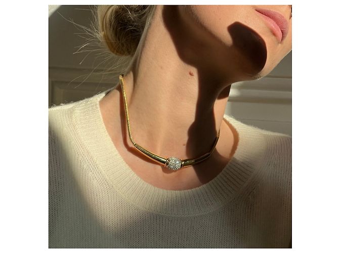 Collana Givenchy in metallo placcato oro con chiusura logo D'oro - vista 6