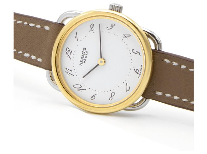 Hermès Arceau Uhr (Modell AR3.220). Golden - Ansicht 4