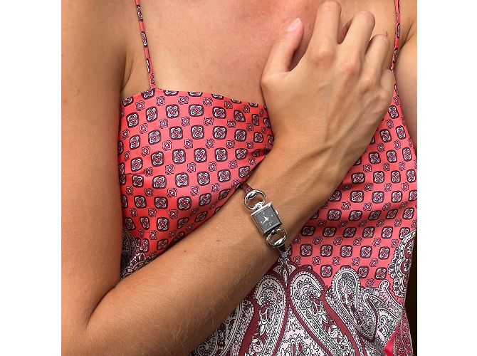 Sehr schöne Gucci-Uhr Modell 120 SST Silber - Ansicht 2