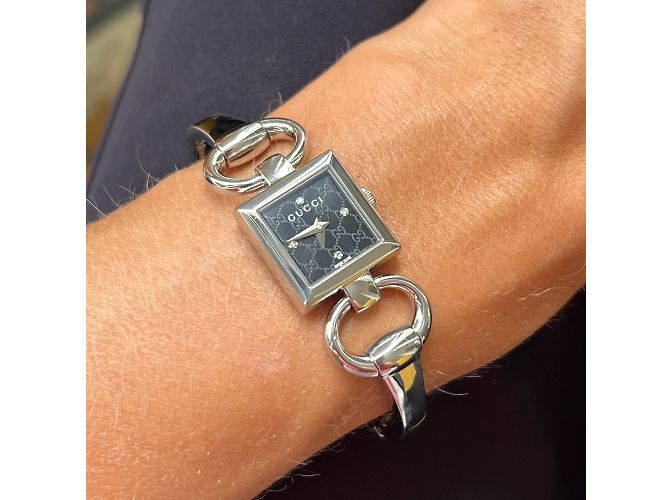 Sehr schöne Gucci-Uhr Modell 120 SST Silber - Ansicht 8
