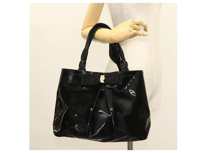 Borsa Vala in pelle verniciata nera Salvatore Ferragamo Auth 129211 - vista 24