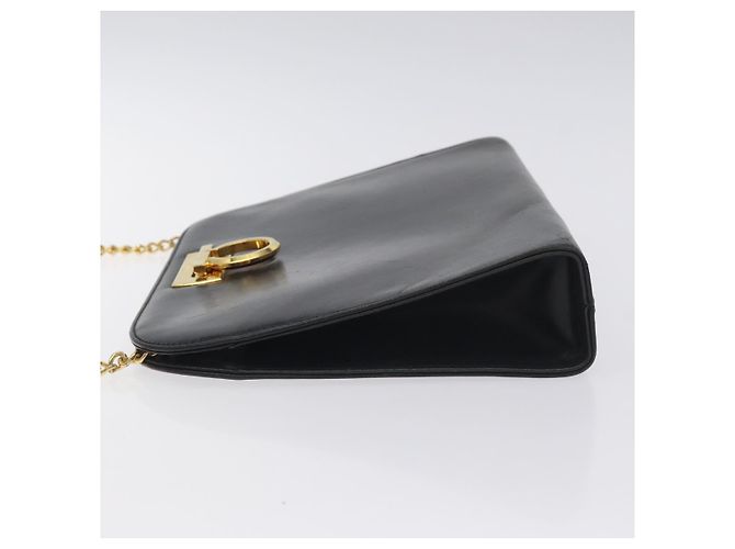 Borsa a Spalla Gancini Chain in Pelle Nera Oro Auth 128664 di Salvatore Ferragamo - vista 4