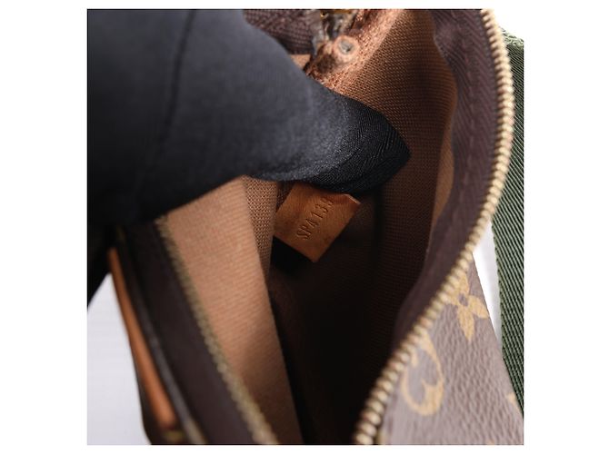 Borsa a tracolla Multi Pochette Accessoires Monogram Louis Vuitton Marrone - vista 20
