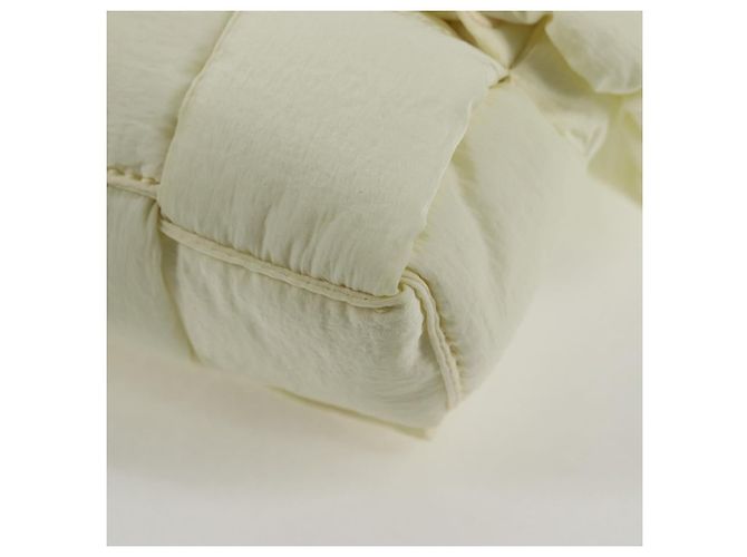 Autre Marque BORSO A SPALLA INTRECCIATO IN NYLON BIANCO AUTH 131085M - vista 18