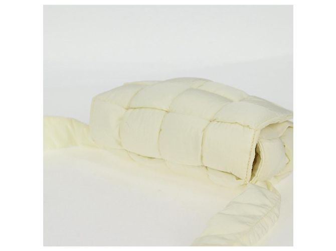 Autre Marque BORSO A SPALLA INTRECCIATO IN NYLON BIANCO AUTH 131085M - vista 6