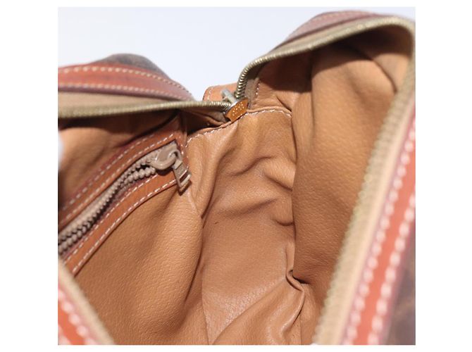 Céline Borsa a Spalla in Tela Macadam CELINE in Pelle PVC Marrone Oro Auth 128661 D'oro - vista 20