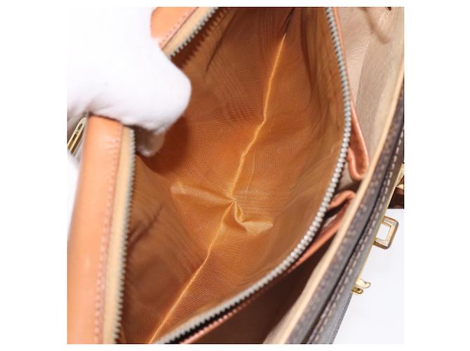 Céline CELINE Macadam Canvas Schultertasche aus PVC-Leder Braun Gold Auth 128760 Golden - Ansicht 21