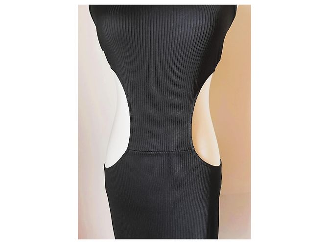 Autre Marque Wunderschönes schwarzes Midi-Kleid von Benetton, Cut-Out-Modell, Größe S, neu - Ansicht 5
