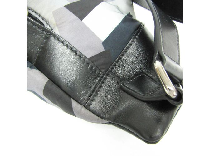 Marsupio/borsa a tracolla Jimmy Choo DERRY CNX con borchie a forma di stella Marrone Nero - vista 9