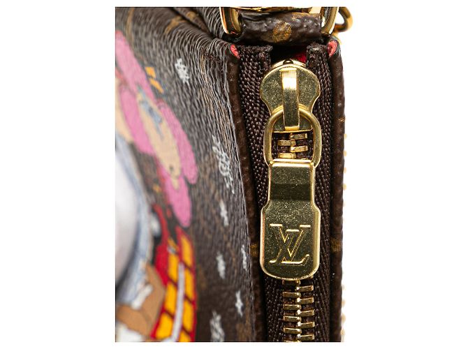 Mini Pochette Accessoires Vivienne Monogramma Marrone Louis Vuitton a Londra - vista 7