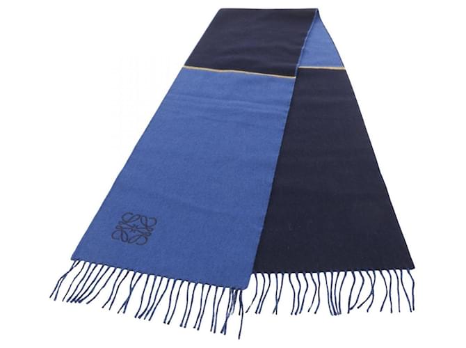 Ireland Soccer Rugby Knit Scarf (Classic) On - View #6