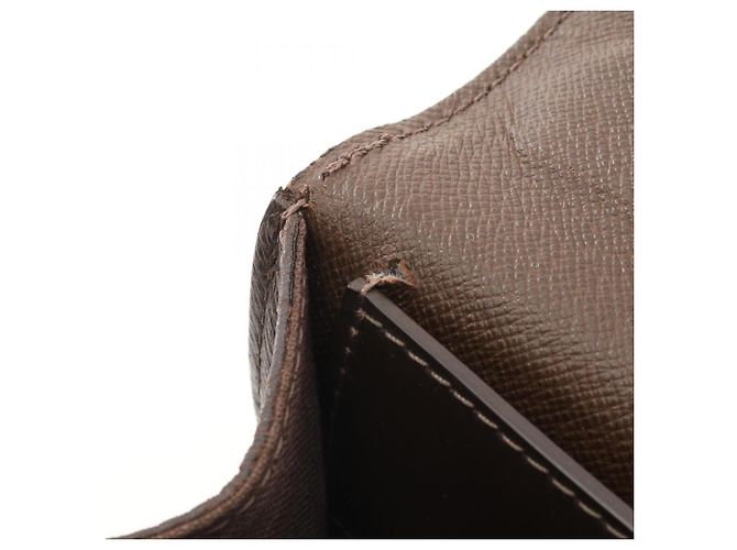 Malette en cuir Taiga Laguito Louis Vuitton Marron - vue 9