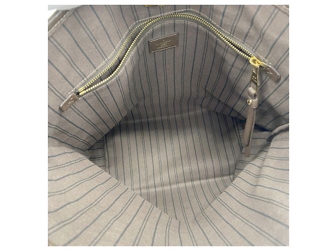 Borsa Tote Citadines PM in Monogram Empreinte Louis Vuitton - vista 4