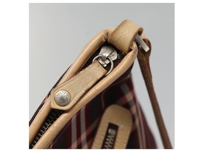Borsa a spalla Burberry Nova Check Blue Label in tela rossa e argento Auth bs27656 Rosso - vista 10