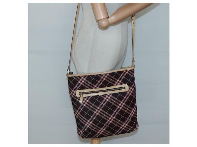 Borsa a spalla Burberry Nova Check Blue Label in tela rossa e argento Auth bs27656 Rosso - vista 21